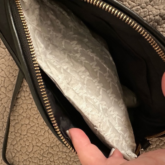 Michael Kors Black Crossbody Bag - Picture 13 of 16